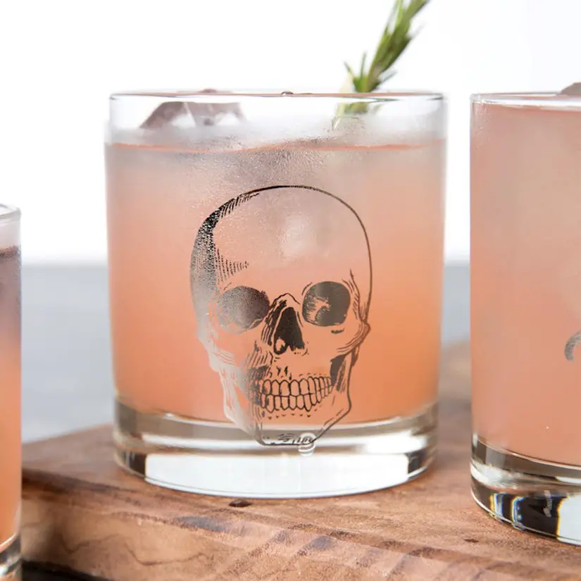 skull rocks glass