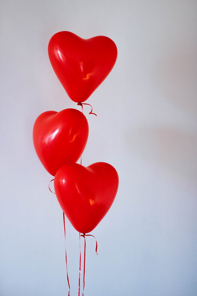 three red heart balloons valentine image