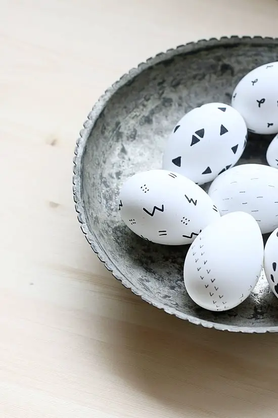 black and white scandinavian inspired easter eggs
