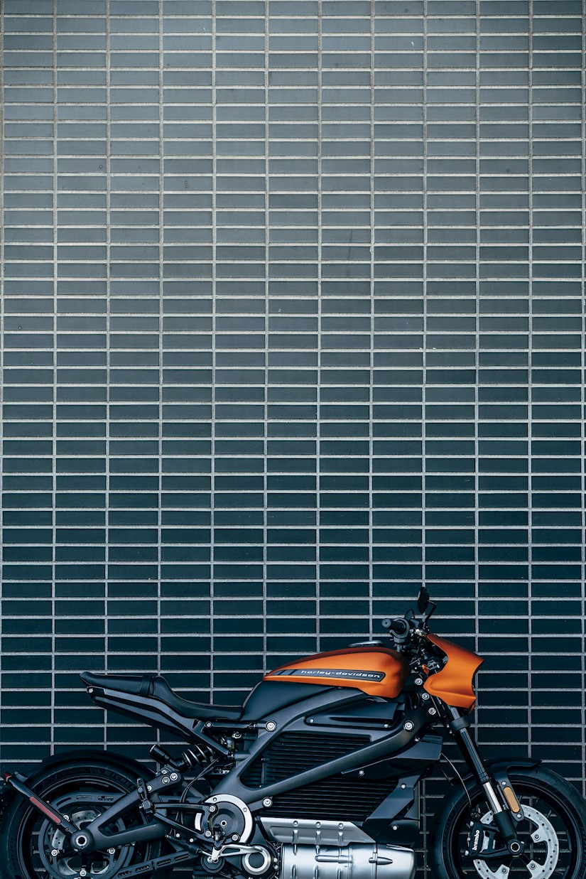 minimalist moto